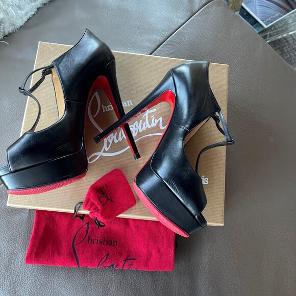 Christian Louboutin Alta Poppins Mary Jane Platform Pump - Picture 5 of 5